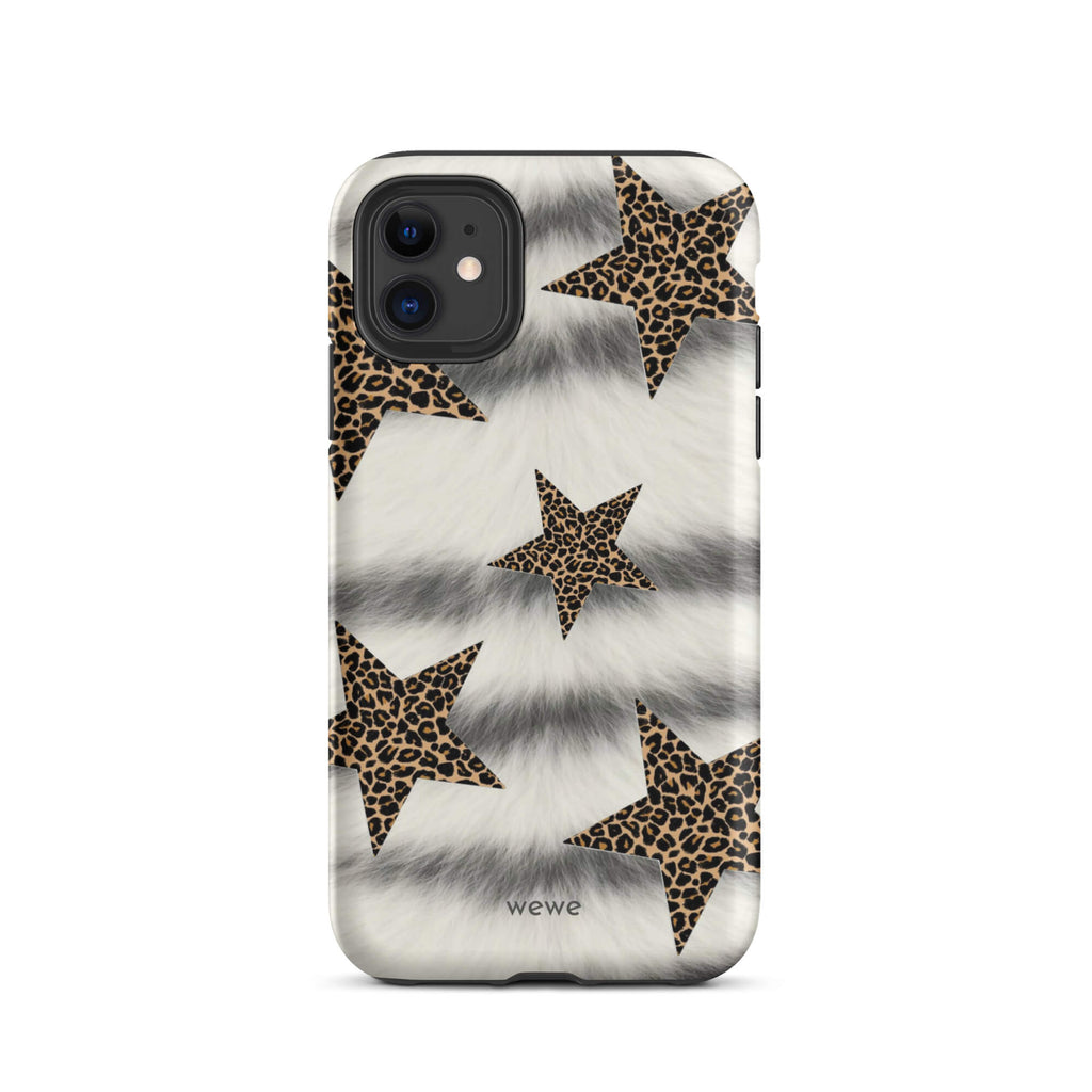 White fur-look leopard star 15 iPhone case